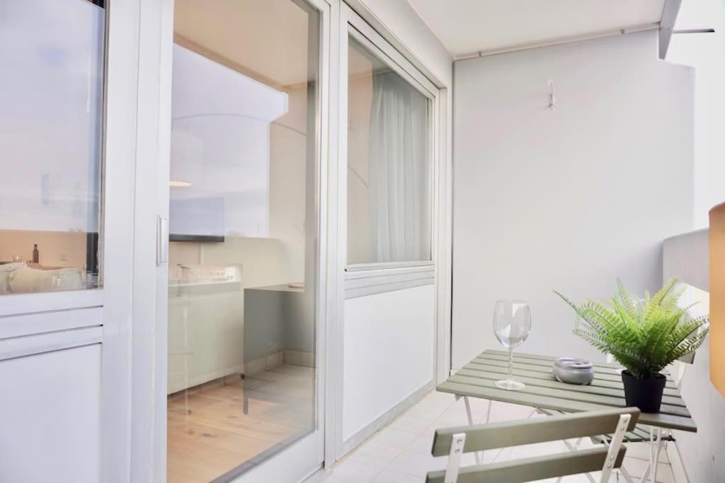 Neu Modernes Apartment In Top Lage, Free Parking Max 1,65M Hoehe Und 1,8M Breite 卡尔斯鲁厄 外观 照片
